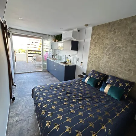 Apartament La Des Charmes - Village Naturiste - Port Nature 2 Coursives *