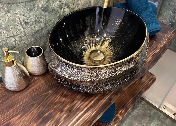 La Des Charmes - Village Naturiste - Port Nature 2 Coursives